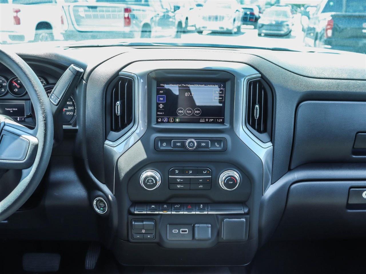2026 GMC Sierra 1500 Crew Cab Short Box 4-Wheel Drive Pro Photo