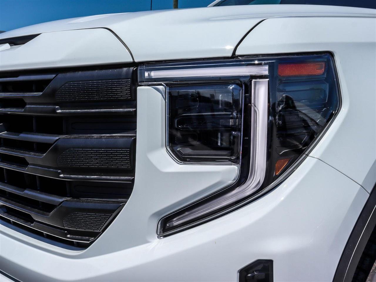 2026 GMC Sierra 1500 Crew Cab Short Box 4-Wheel Drive Pro Photo