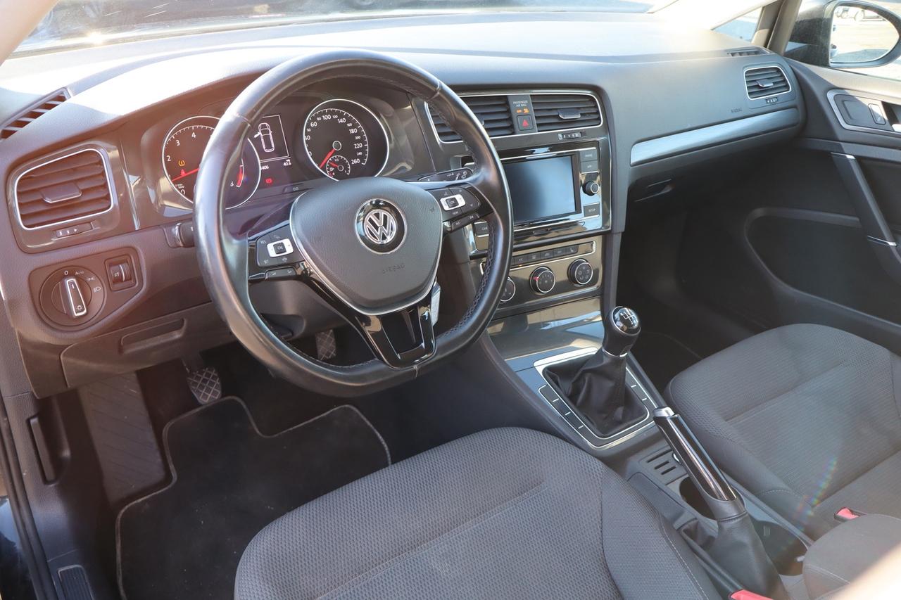 2019 Volkswagen Golf SportWagen 4Motion Comfortline 6 Speed Accident Free Clean Ca Photo