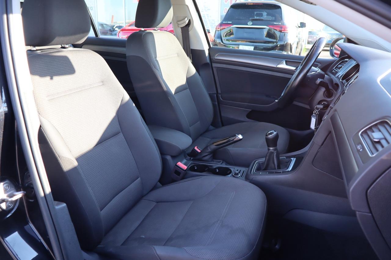 2019 Volkswagen Golf SportWagen 4Motion Comfortline 6 Speed Accident Free Clean Ca Photo