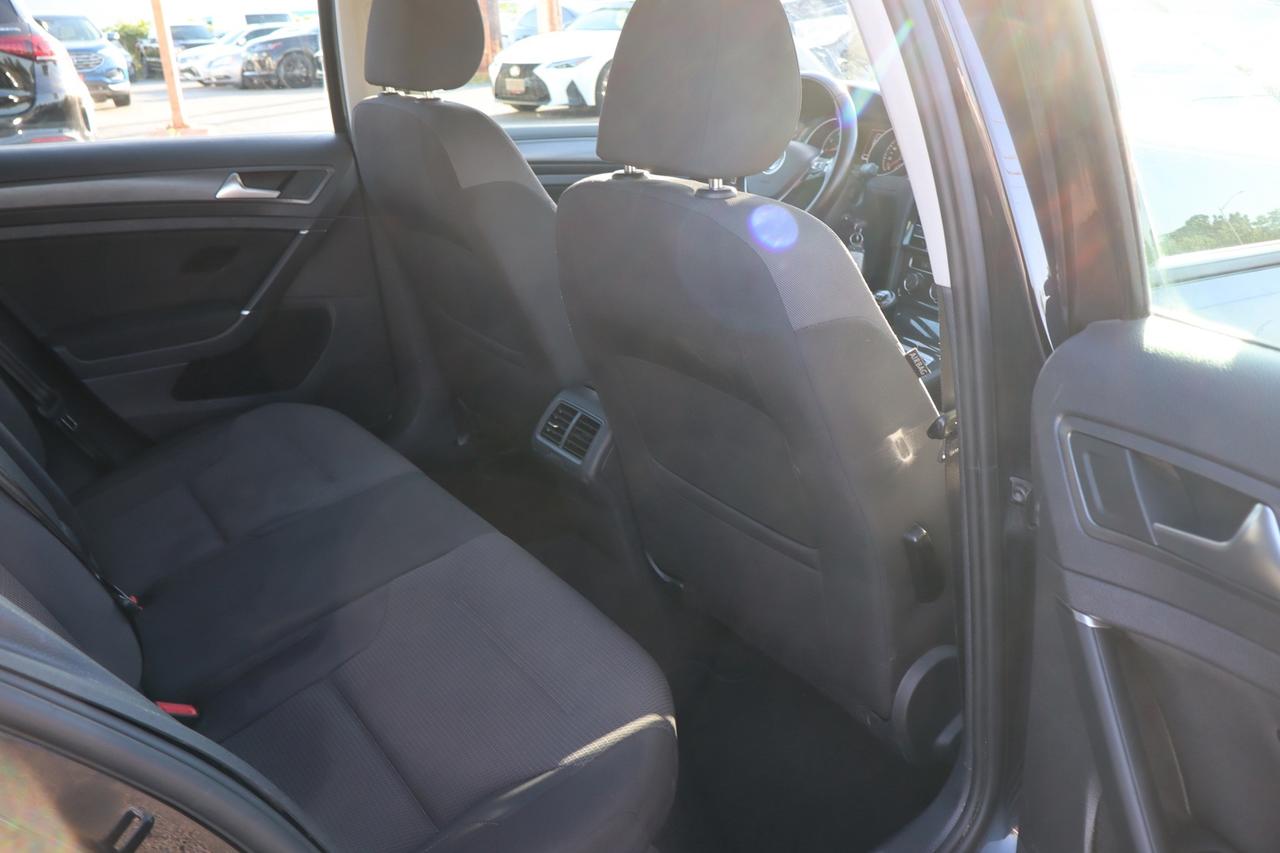 2019 Volkswagen Golf SportWagen 4Motion Comfortline 6 Speed Accident Free Clean Ca Photo