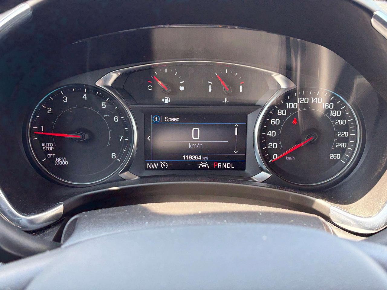 2024 Chevrolet Equinox LT, CLEAN CARFAX, REMOTE START, HEATED SEATS! Photo