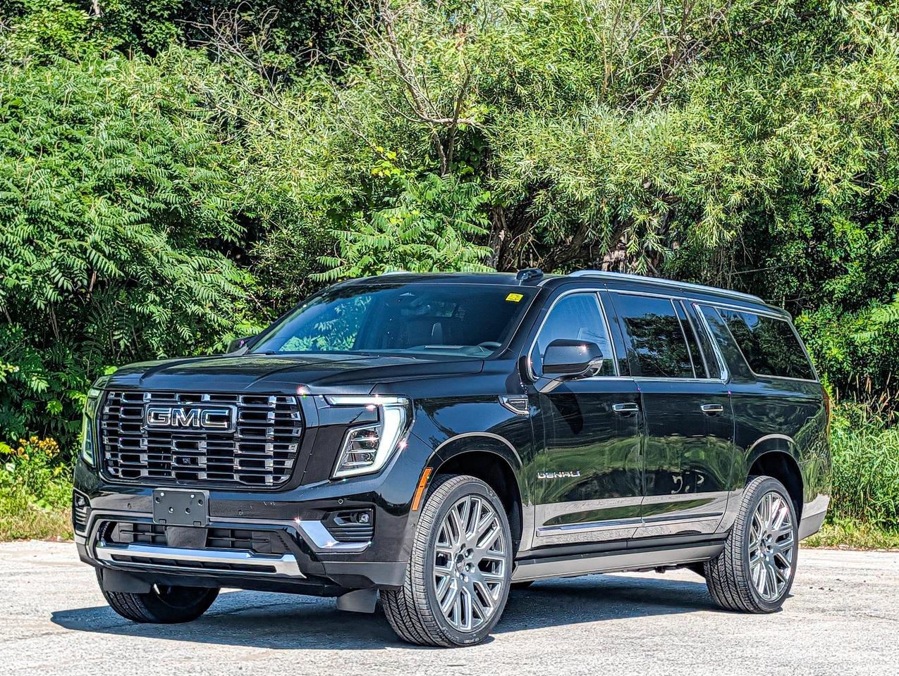 2026 GMC Yukon XL Denali Ultimate Photo