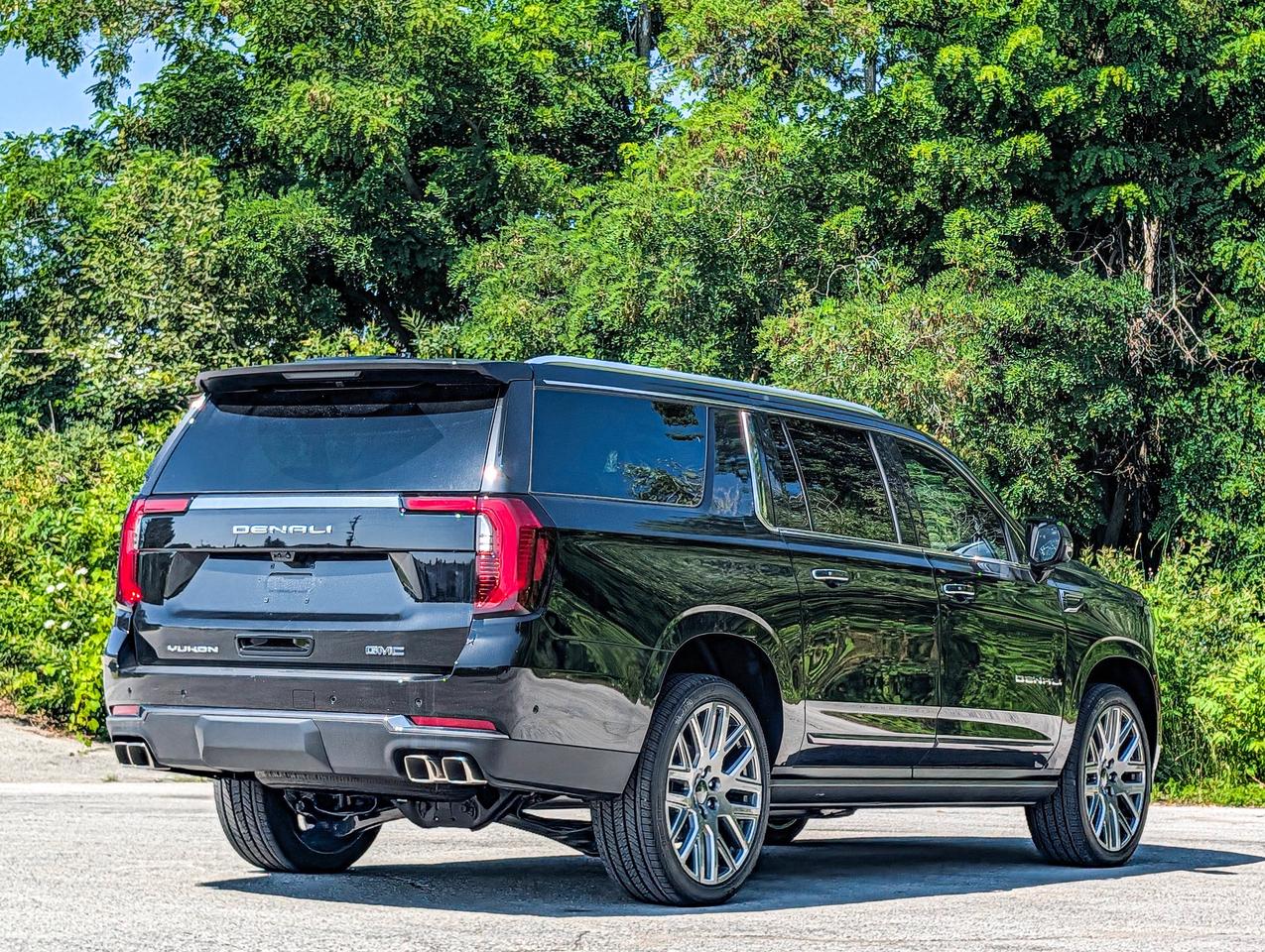 2026 GMC Yukon XL Denali Ultimate Photo
