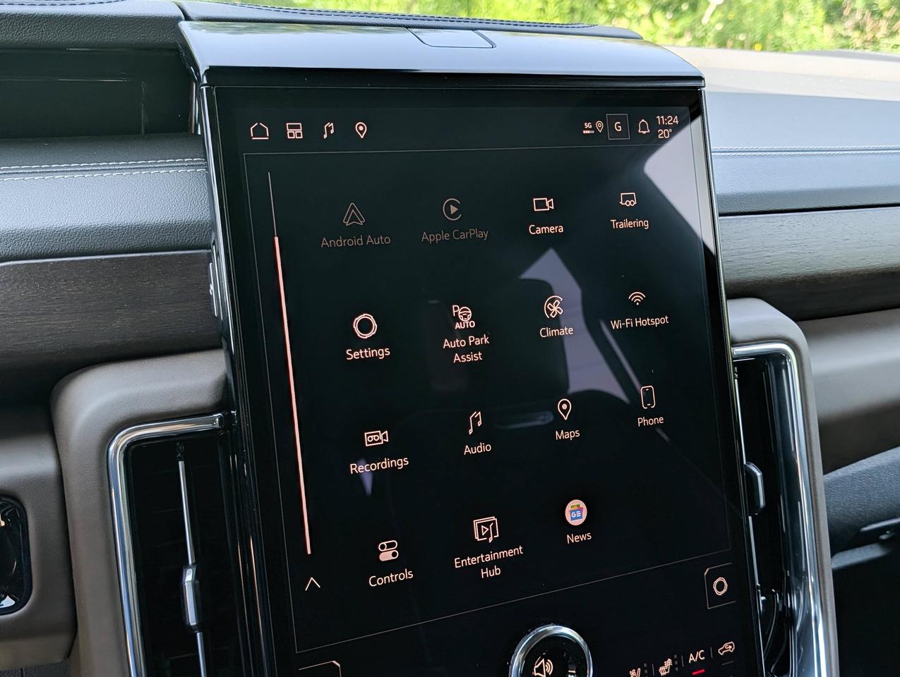 2026 GMC Yukon XL Denali Ultimate Photo