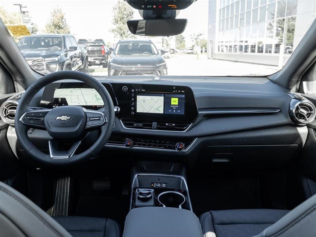 2027 Chevrolet Equinox LT Photo