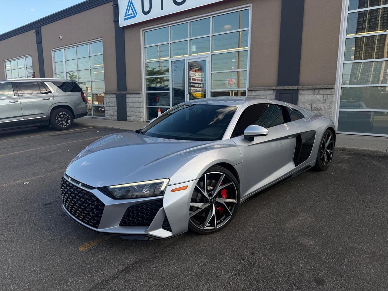 2021 Audi R8 V10 | NO ACCIDENTS | CLEAN CARFAX - Photo #1