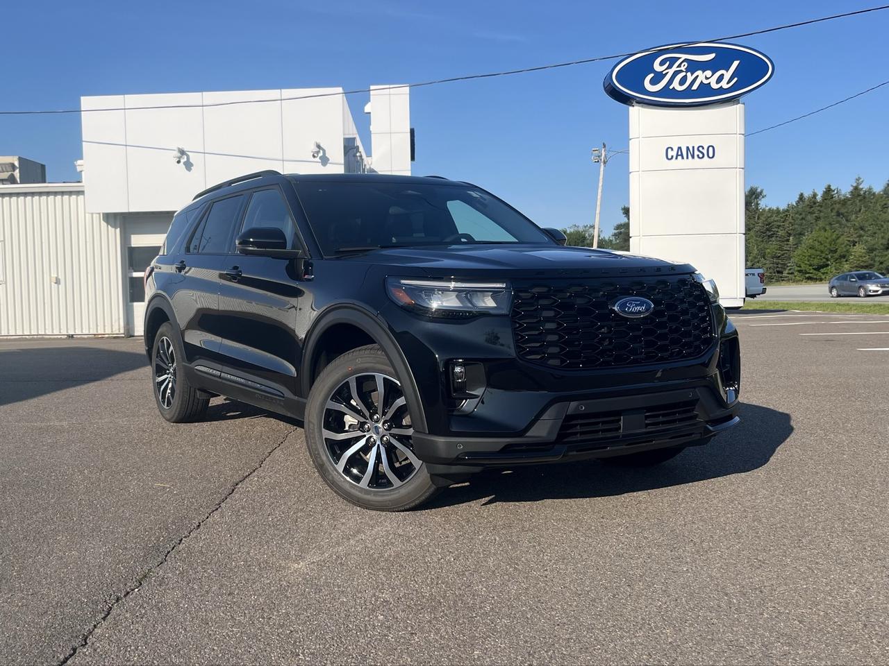 2026 Ford Explorer ST-Line 4WD Photo0