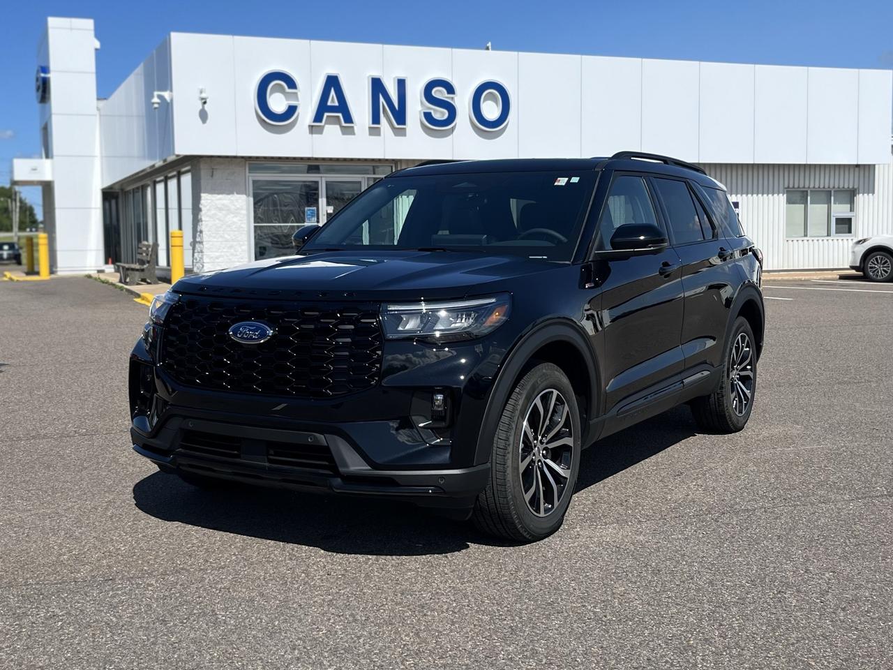 2026 Ford Explorer ST-Line 4WD Photo2