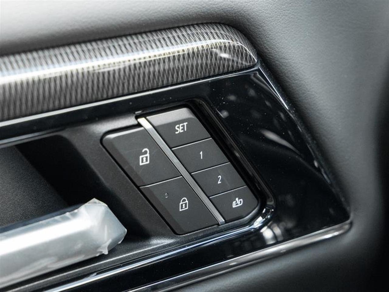 2026 GMC Yukon XL Elevation Photo