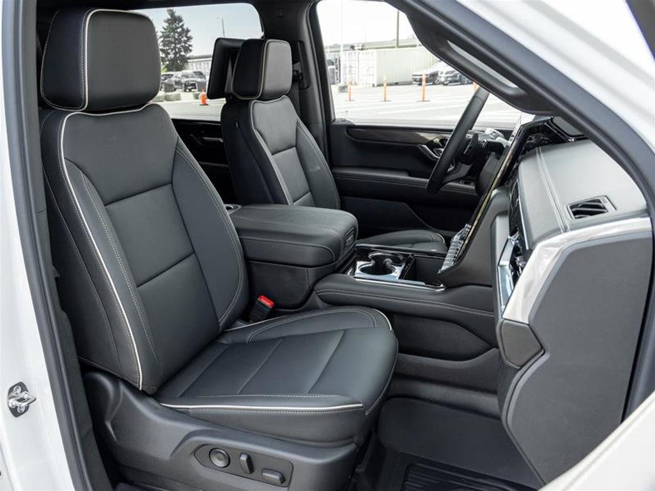 2026 GMC Yukon XL Elevation Photo