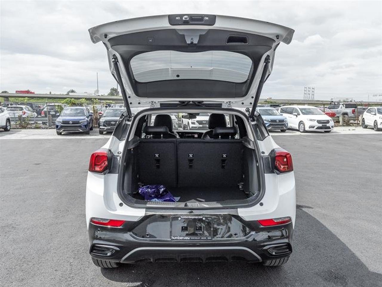 2026 Buick Encore GX Sport Touring Photo