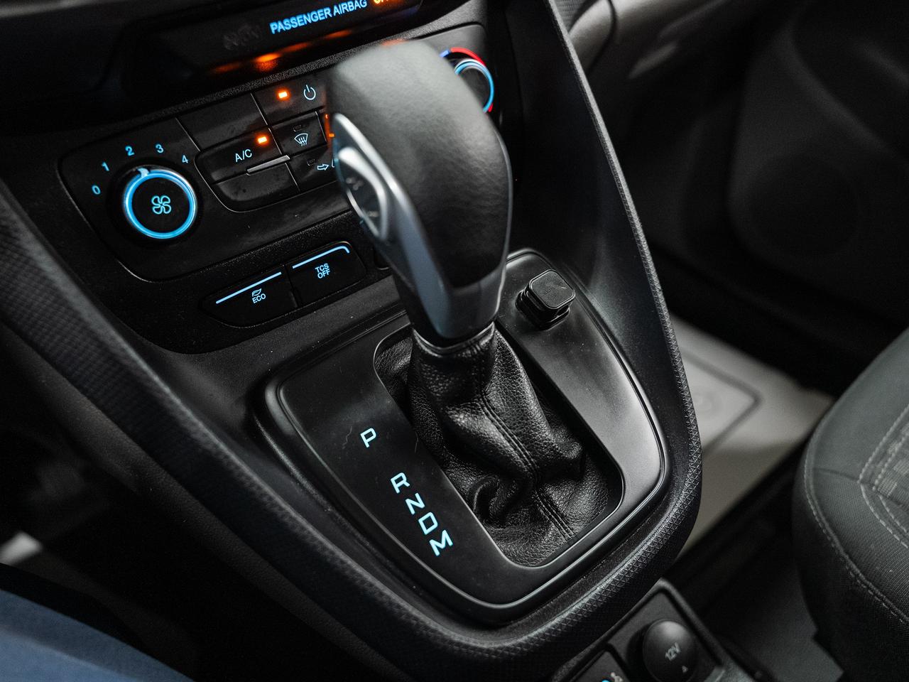 2022 Ford Transit Connect XLT | Dual Doors | Backup Cam | BSM | CarPlay