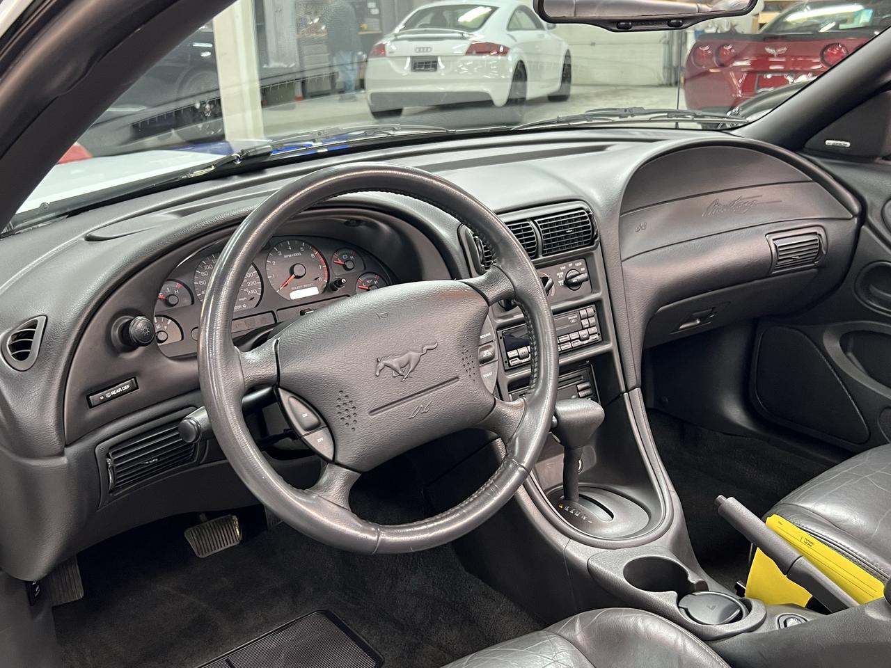 2000 Ford Mustang 2dr Convertible GT Photo