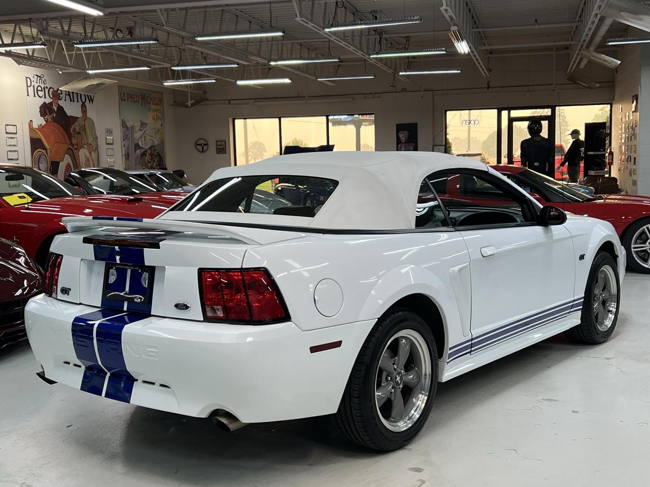 2000 Ford Mustang 2dr Convertible GT Photo