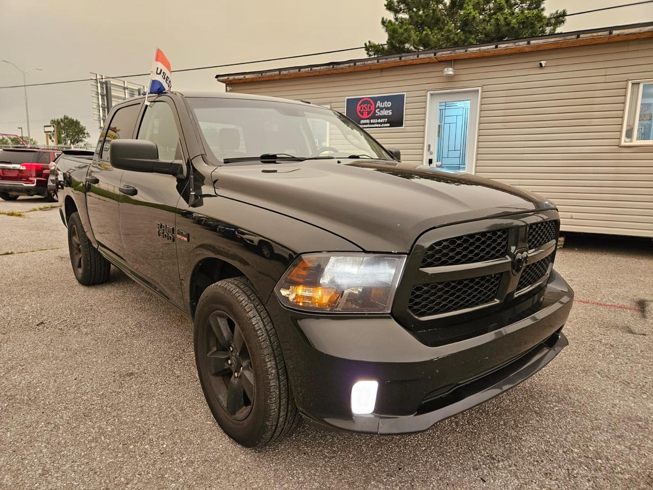 Used 2017 RAM 1500 Express for sale in Newcastle, ON