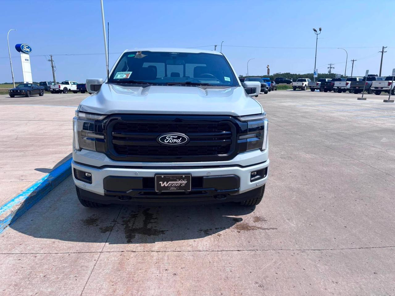 2026 Ford F-150 Lariat 4WD SuperCrew 5.5' Box Photo1