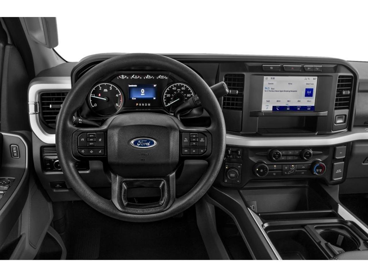 2023 Ford F-350 XLT Photo3