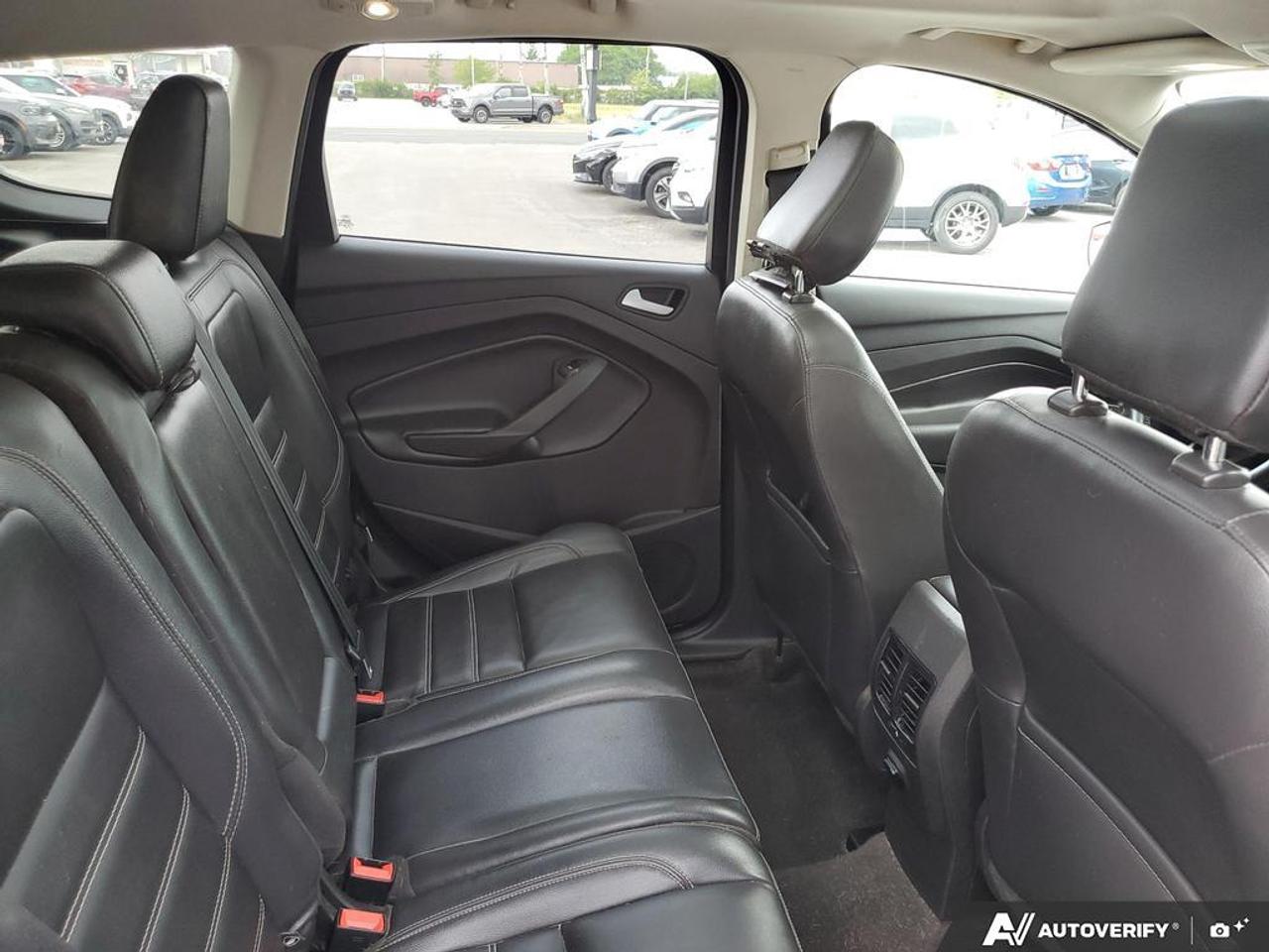 2018 Ford Escape SEL 4WD-LEATHER-PAN ROOF-NAVIGATION-REMOTE START Photo