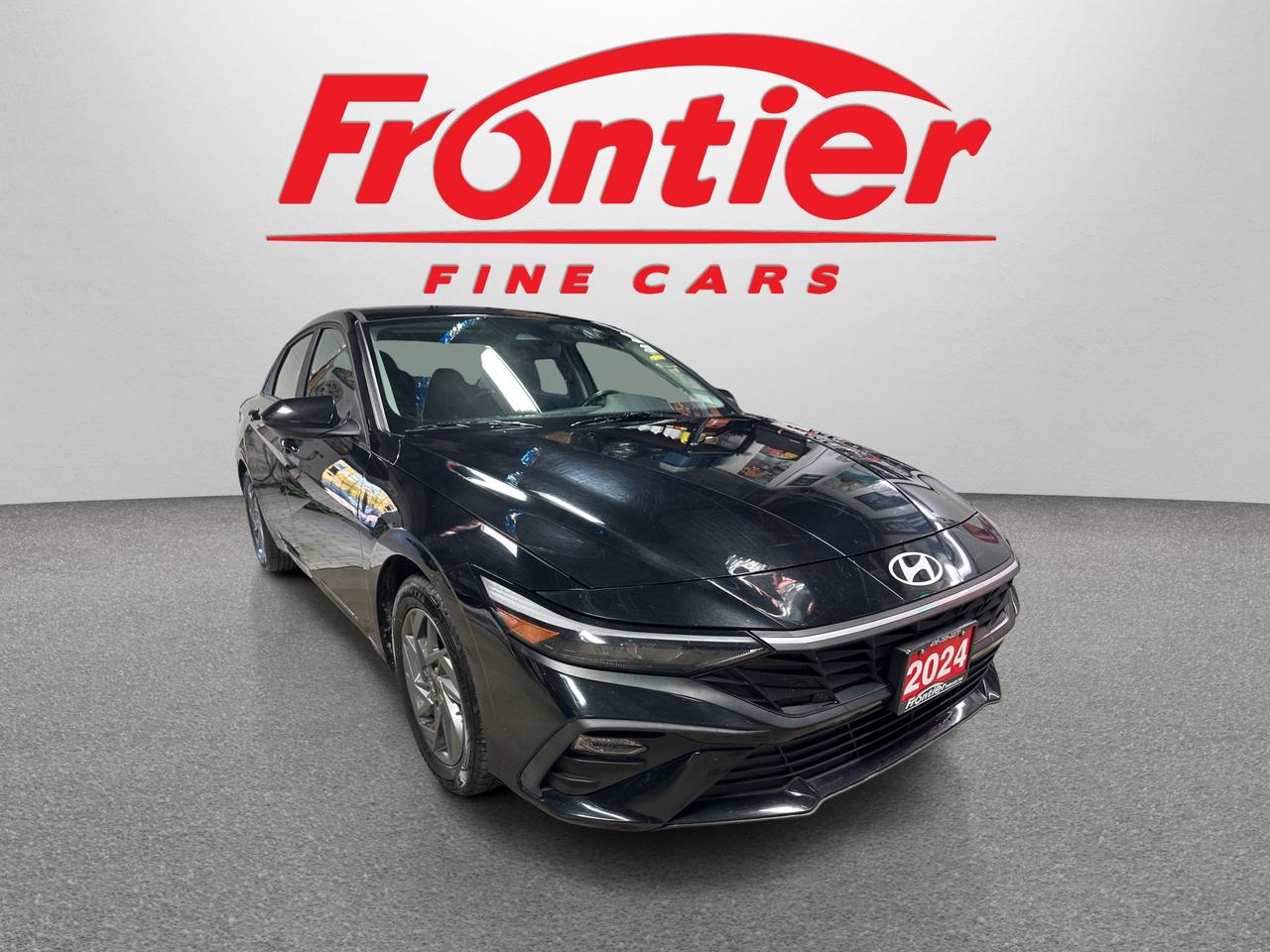 2024 Hyundai Elantra PREFERRED | BACK UP CAM | HTD STS | BLUETOOTH | Photo