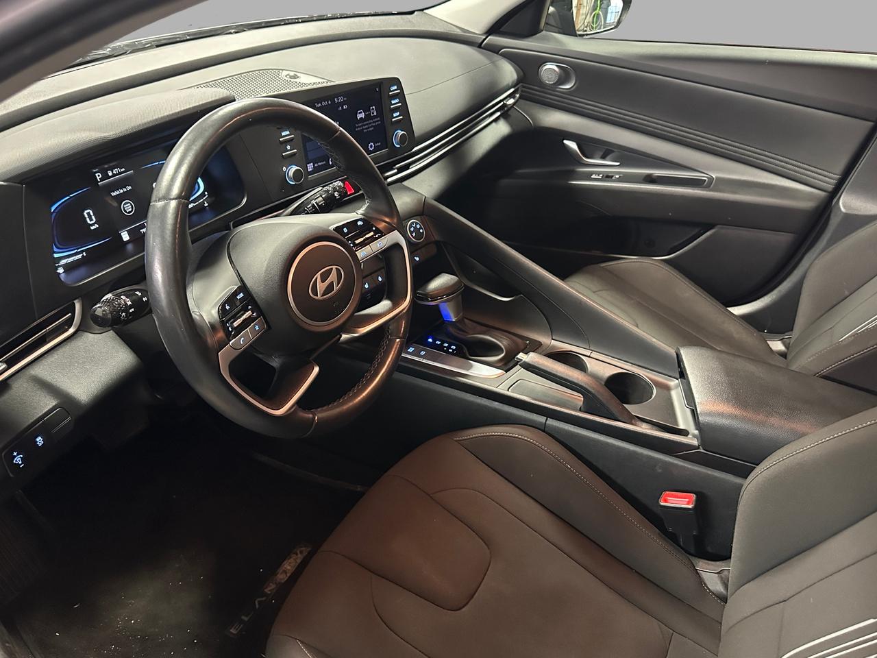 2024 Hyundai Elantra PREFERRED | BACK UP CAM | HTD STS | BLUETOOTH | Photo