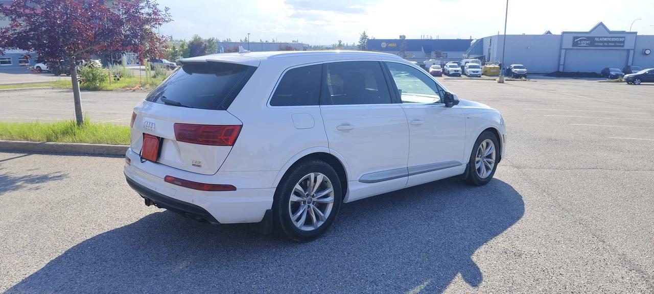 2017 Audi Q7 3.0T Technik - Photo #5