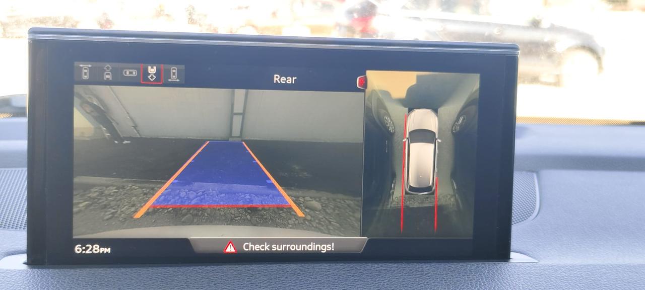 2017 Audi Q7 3.0T Technik Photo