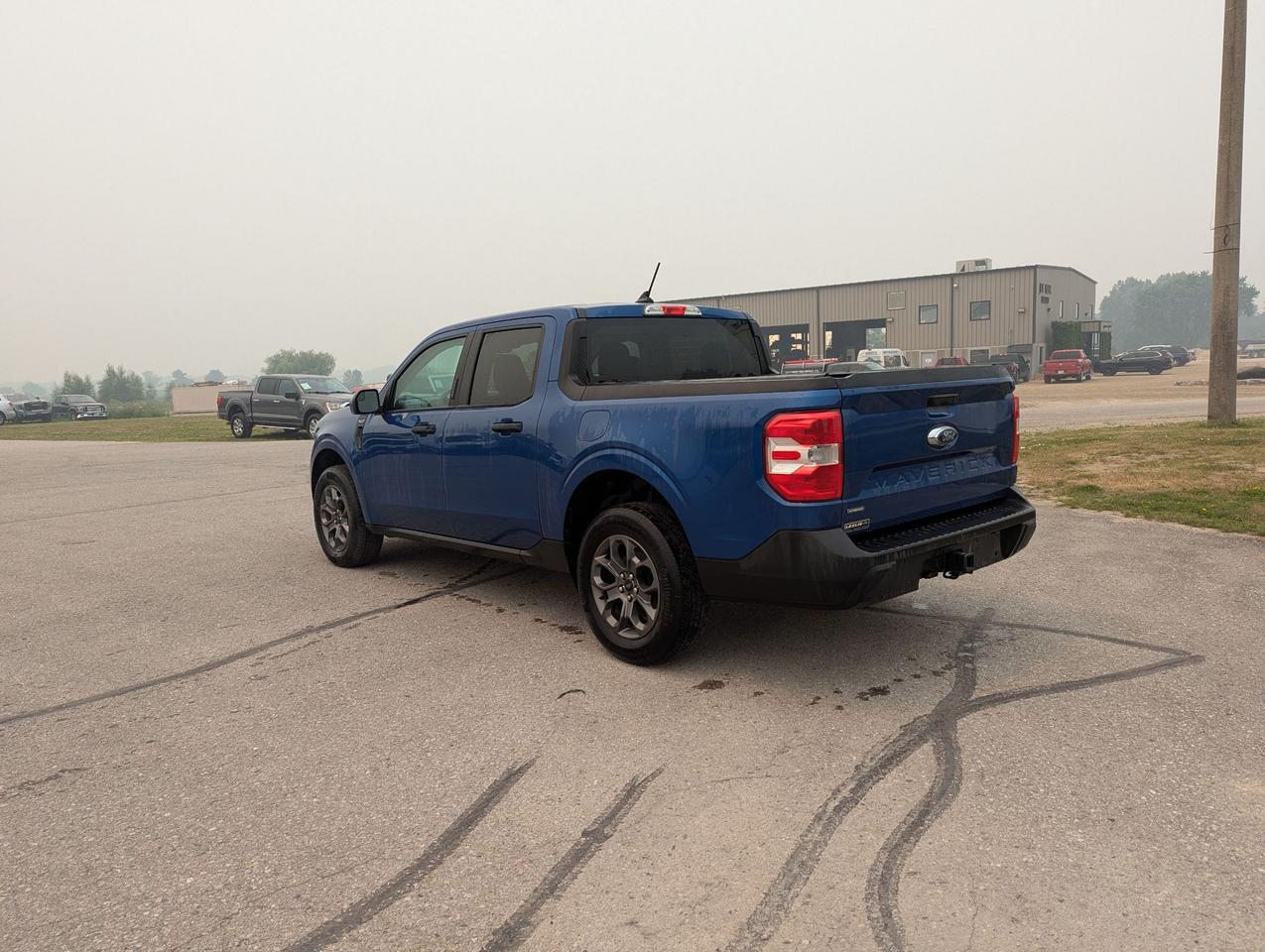 2023 Ford Maverick XLT FWD SuperCrew Photo3