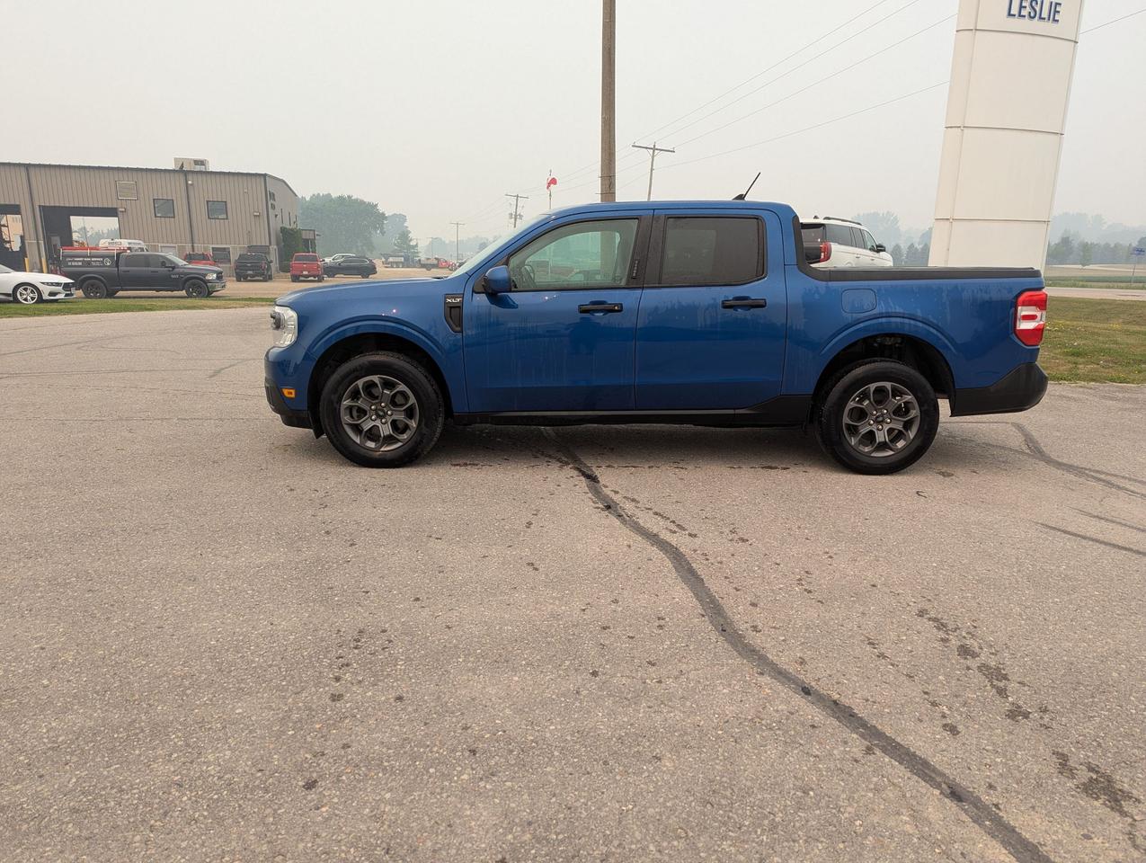 2023 Ford Maverick XLT FWD SuperCrew Photo2