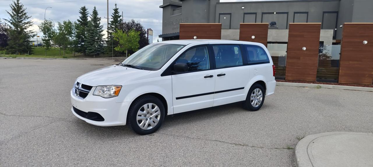 2016 Dodge Grand Caravan CANADA VALUE PACKAGE - Photo #1