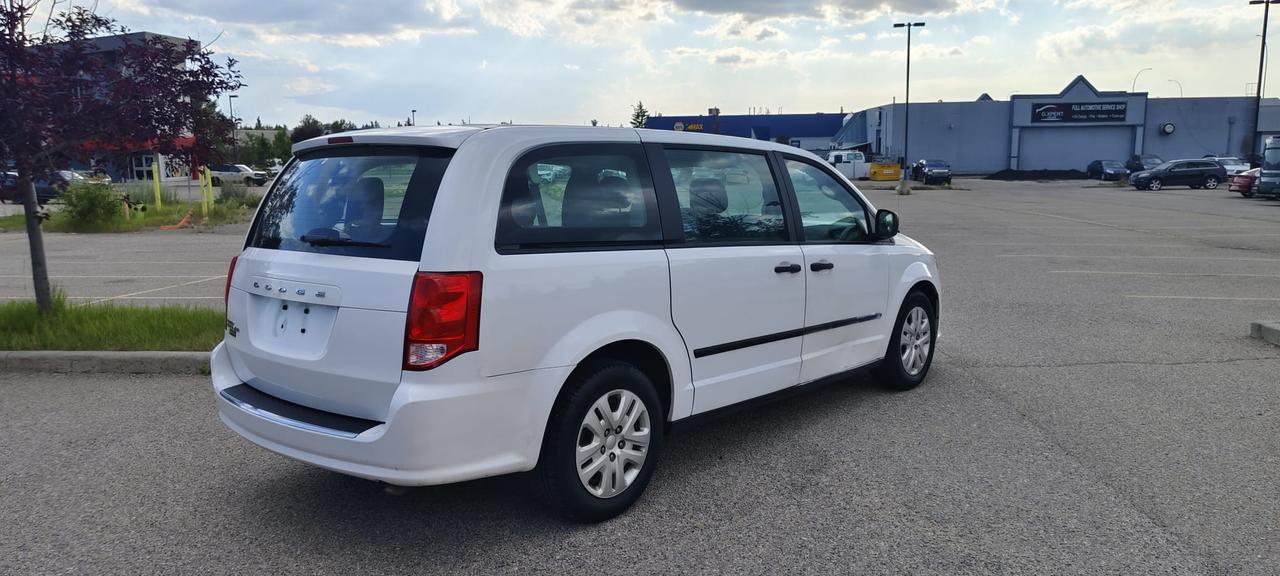 2016 Dodge Grand Caravan CANADA VALUE PACKAGE Photo