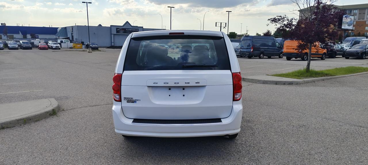 2016 Dodge Grand Caravan CANADA VALUE PACKAGE Photo