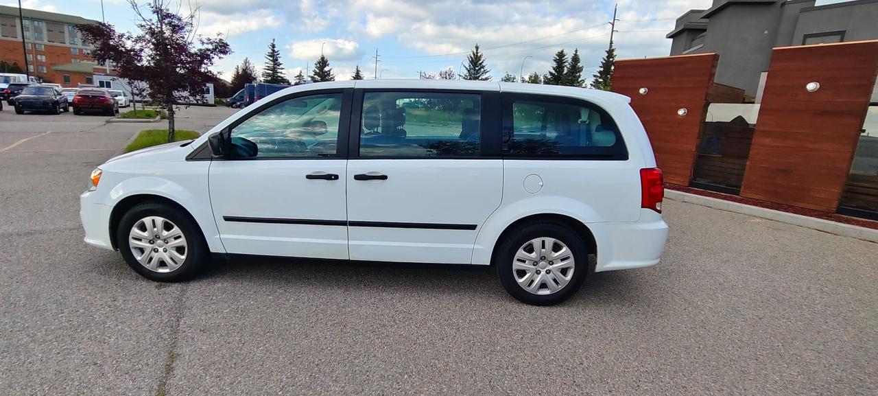2016 Dodge Grand Caravan CANADA VALUE PACKAGE - Photo #9