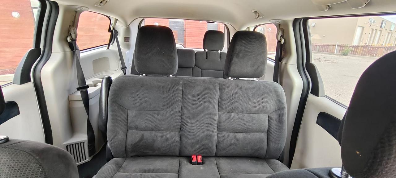 2016 Dodge Grand Caravan CANADA VALUE PACKAGE Photo