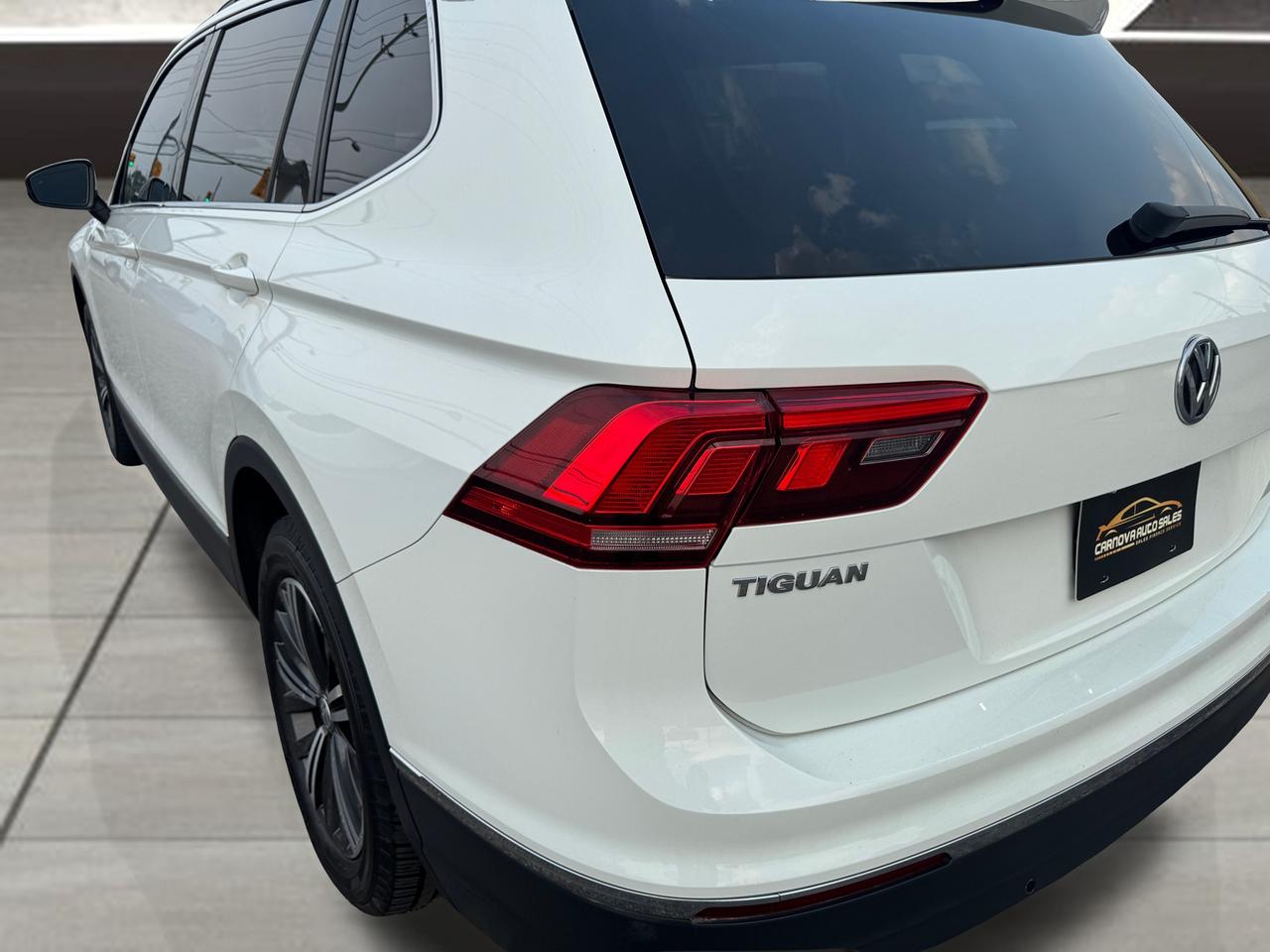 2018 Volkswagen Tiguan Highline 4MOTION+CLEAN CARFAX Photo