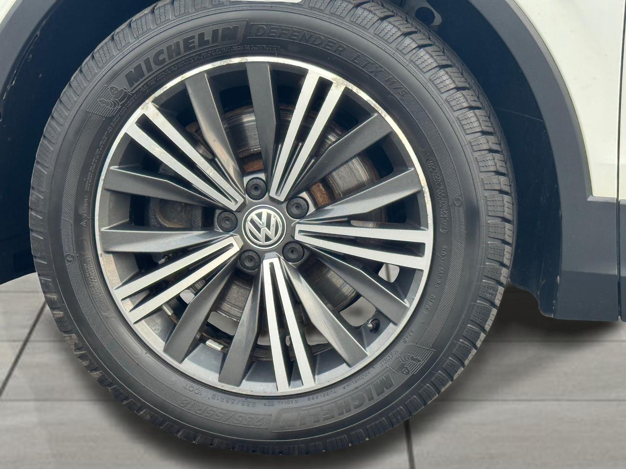 2018 Volkswagen Tiguan Highline 4MOTION+CLEAN CARFAX Photo