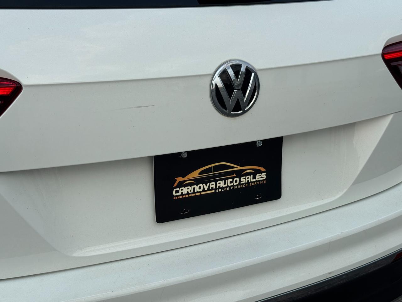 2018 Volkswagen Tiguan Highline 4MOTION+CLEAN CARFAX Photo