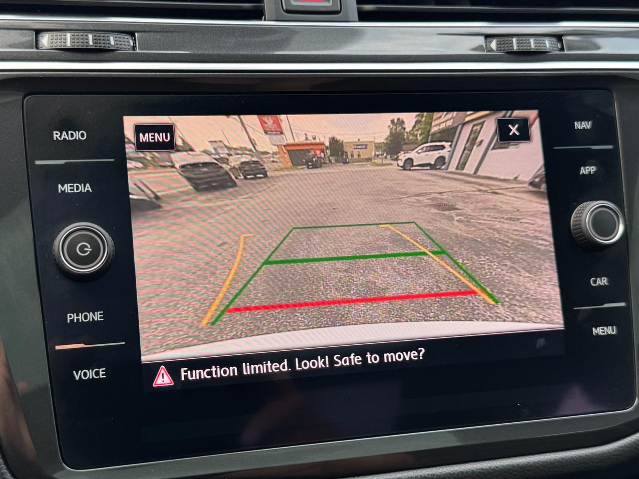 2018 Volkswagen Tiguan Highline 4MOTION+CLEAN CARFAX Photo