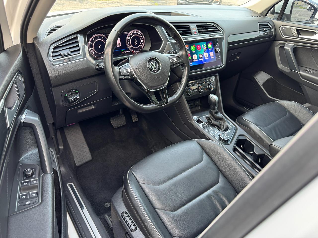 2018 Volkswagen Tiguan Highline 4MOTION+CLEAN CARFAX Photo