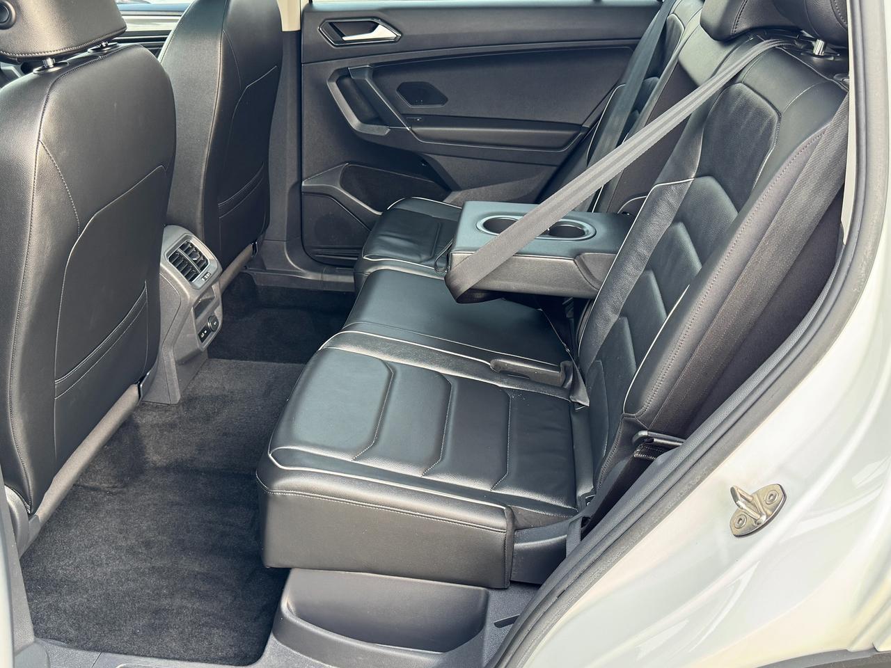 2018 Volkswagen Tiguan Highline 4MOTION+CLEAN CARFAX Photo