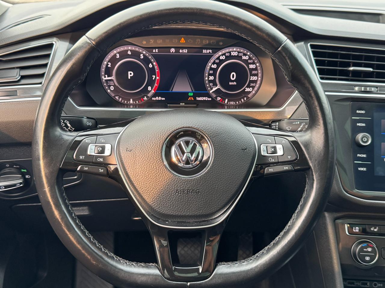 2018 Volkswagen Tiguan Highline 4MOTION+CLEAN CARFAX Photo