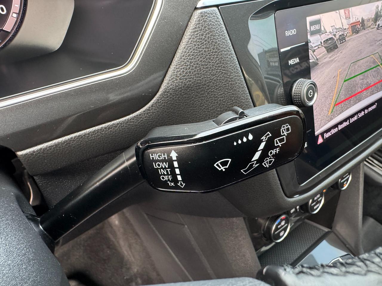 2018 Volkswagen Tiguan Highline 4MOTION+CLEAN CARFAX Photo