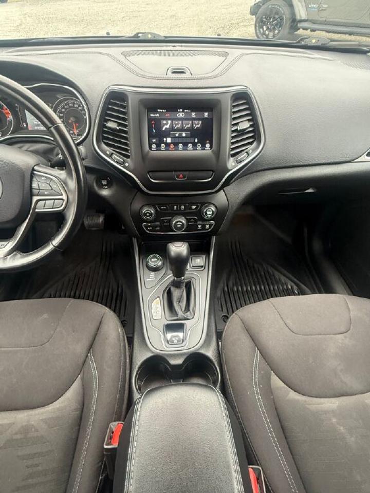 2021 Jeep Cherokee North Photo