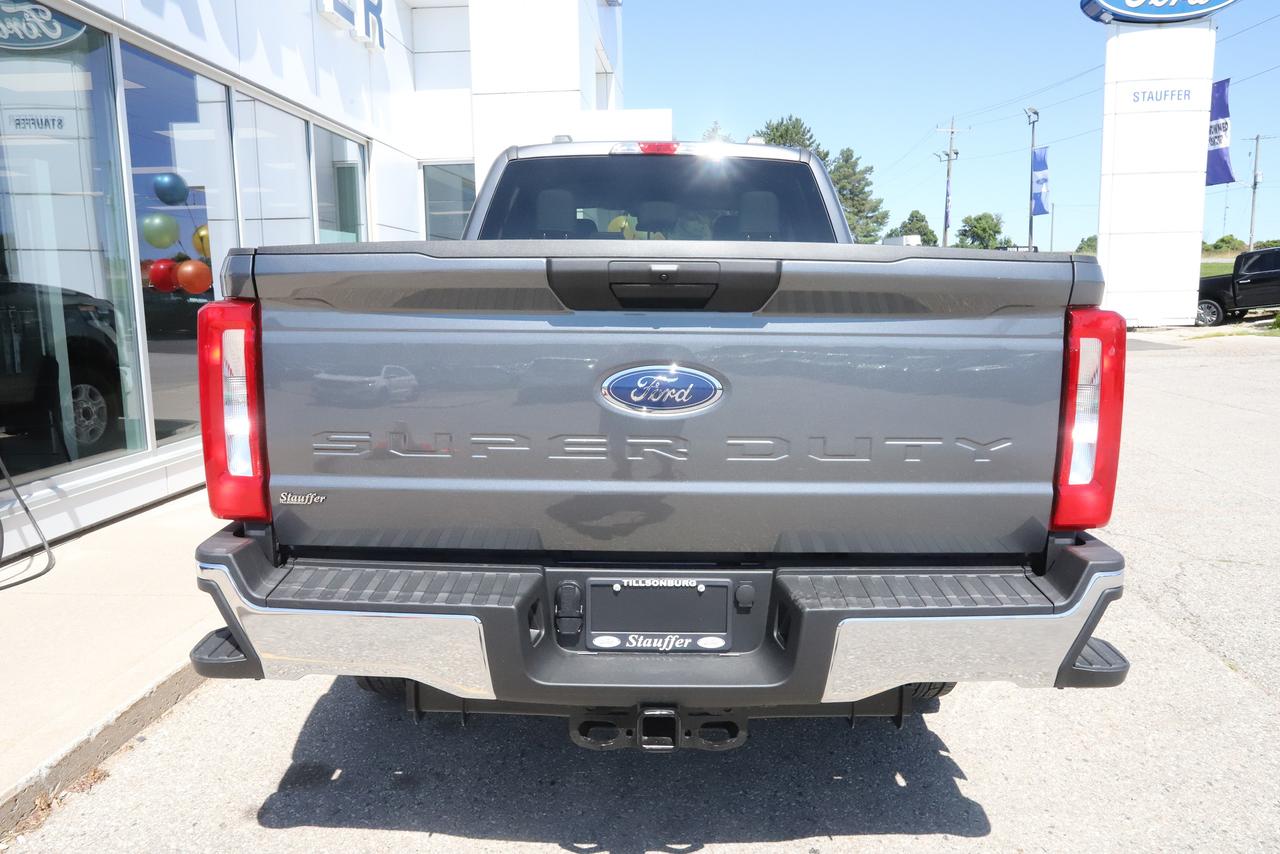 2026 Ford F-250 Super Duty SRW XLT 4WD CREW CAB 6.75' BOX Photo3