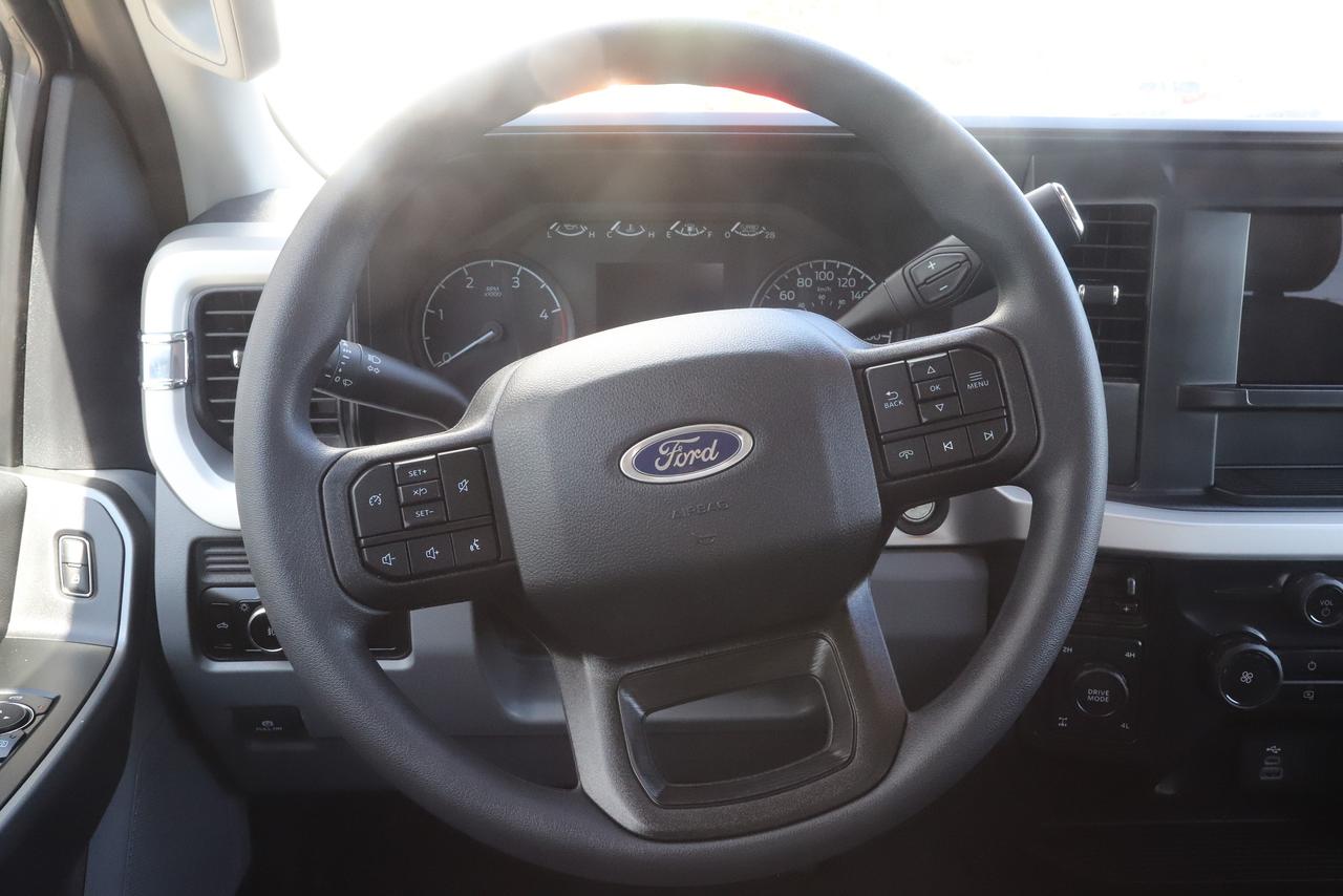 2026 Ford F-250 Super Duty SRW LARIAT 4WD CREW CAB 6.75' BOX Photo