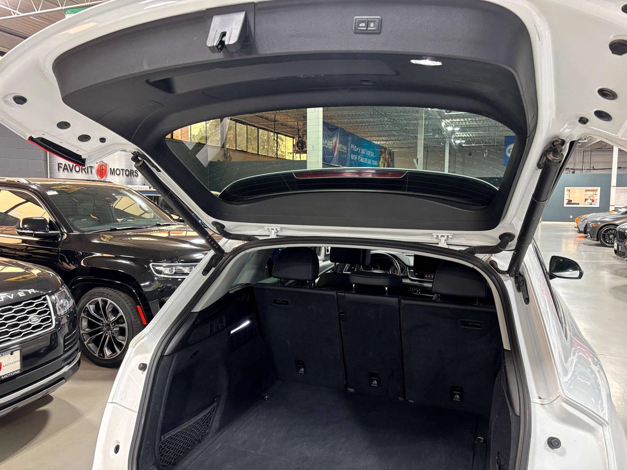 2024 Audi Q5 Komfort|QUATTRO|WIRELESSCHARGING|LEATHER|ALLOYS|+ Photo