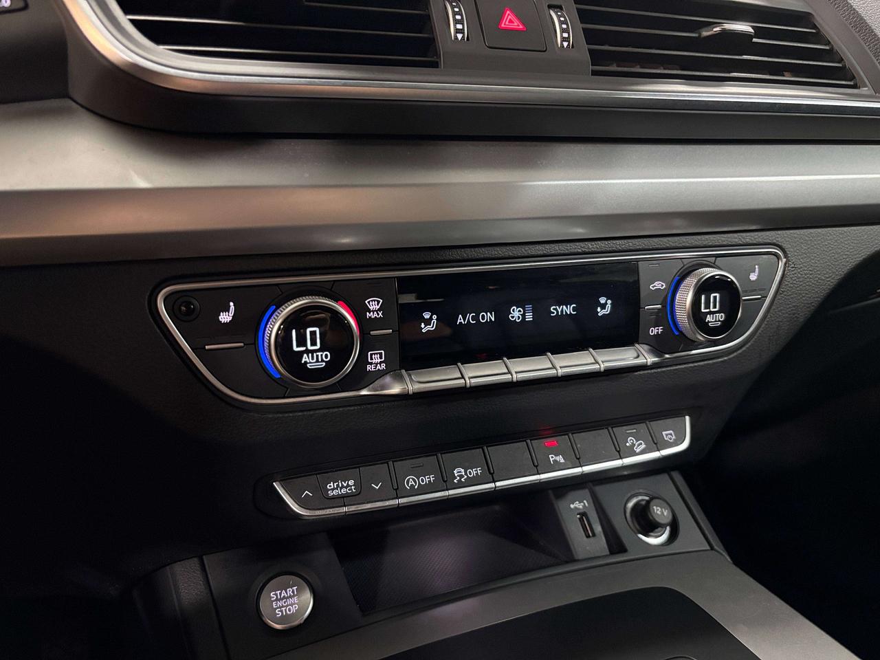 2024 Audi Q5 Komfort|QUATTRO|WIRELESSCHARGING|LEATHER|ALLOYS|+ Photo
