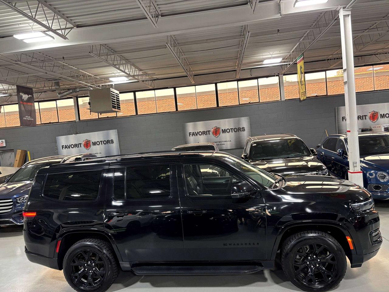 2024 Jeep Wagoneer Series II Carbide|AWD|8PASS|LEATHER|NAV|ALPINE|+++ Photo
