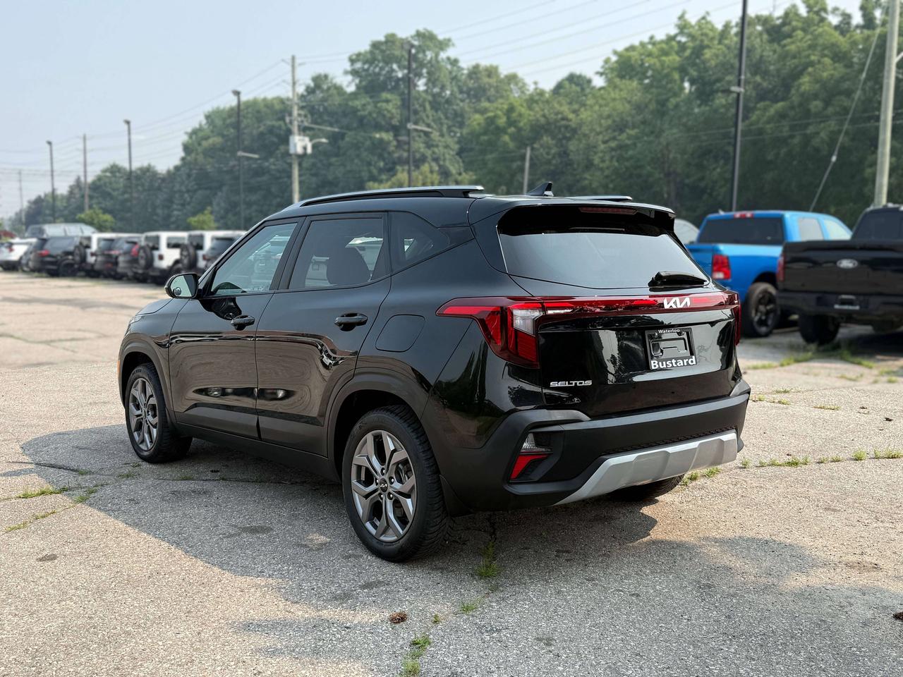 2024 Kia Seltos LX | BLUETOOTH | BLIND SPOT | HEATED SEATS | Photo