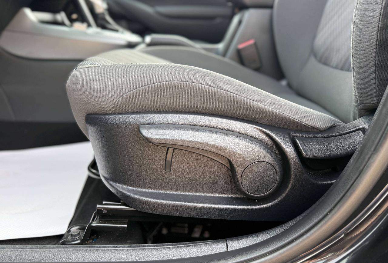 2024 Kia Seltos LX | BLUETOOTH | BLIND SPOT | HEATED SEATS | Photo
